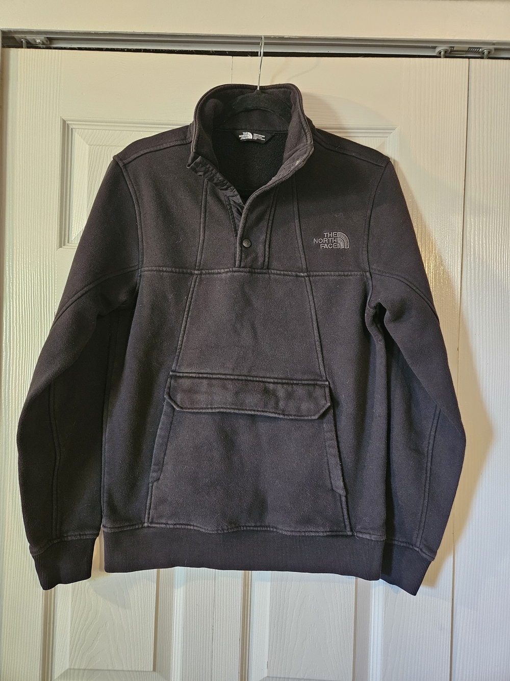 The North Face Alphabet City Black Quarter-Snap Pullover Sweatshirt Size S